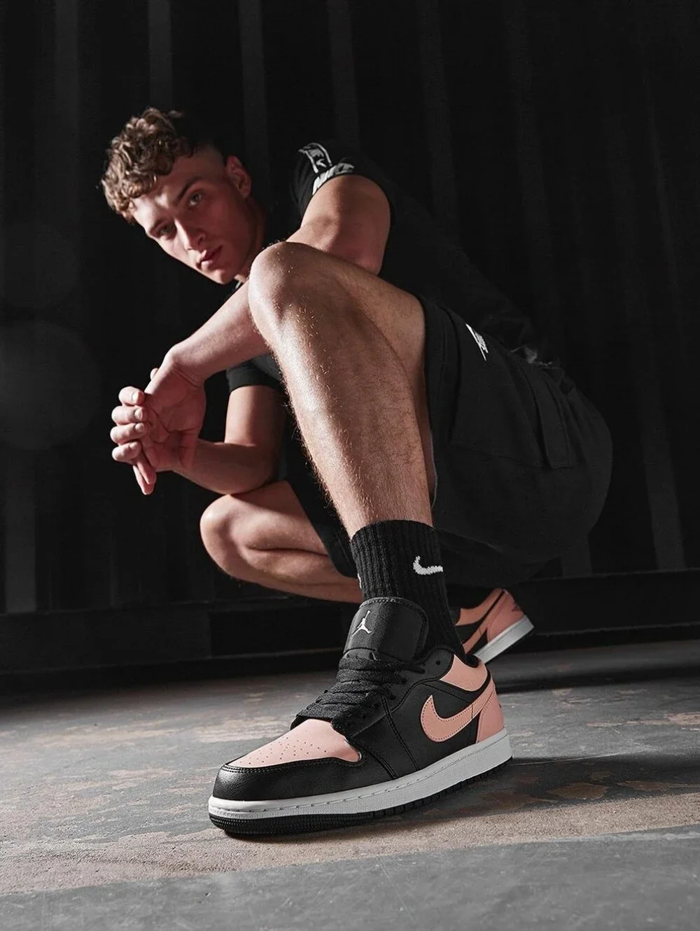 Men's Air Jordan 1 Low 'Crimson Tint'